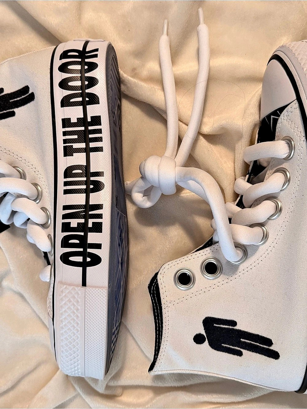 Converse Billie Eilish Chuck Taylor All Star Lift Platform Sneakers - Picture 2 of 4